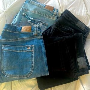 Bundle of 4 AE jeans!